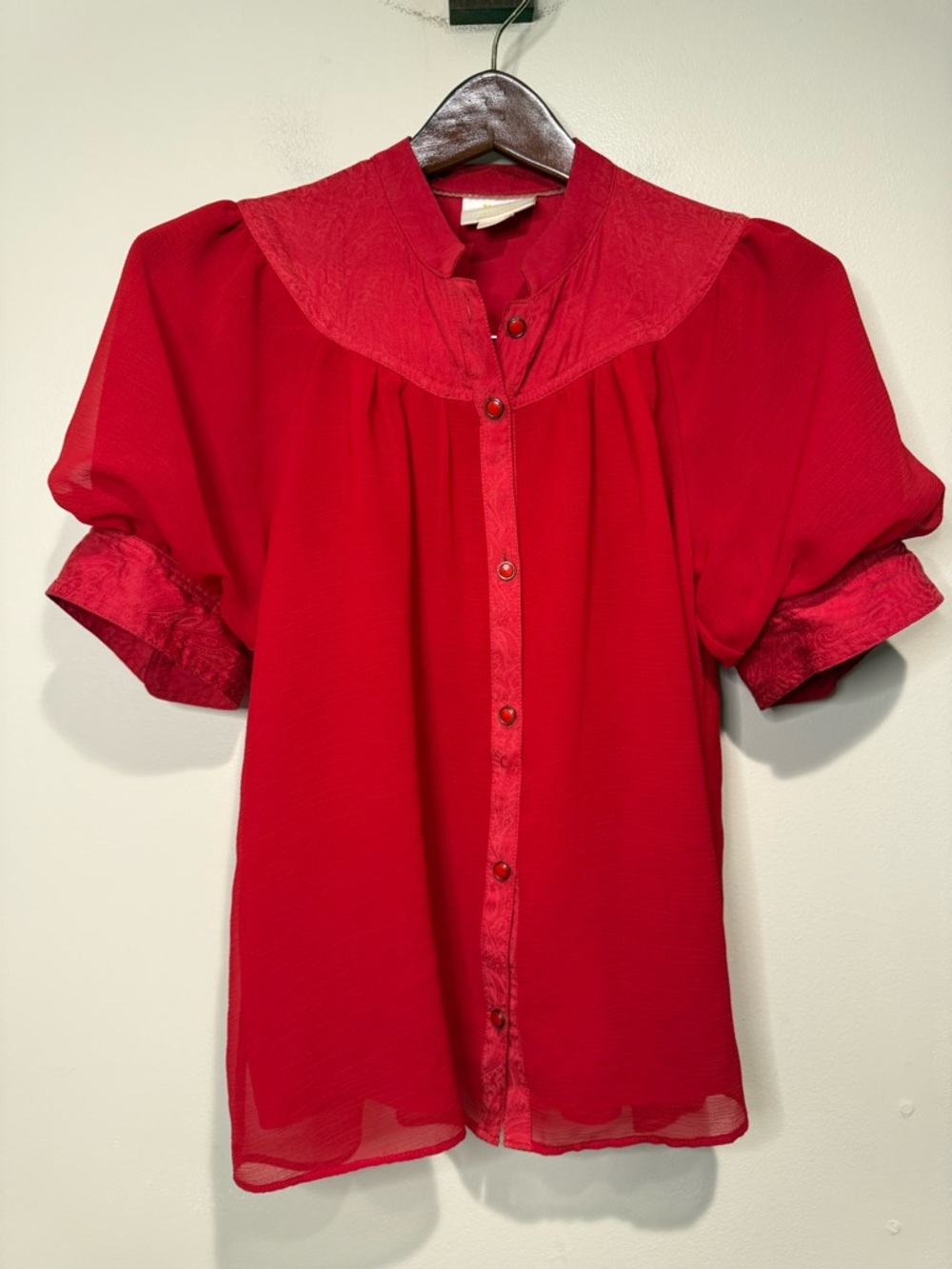Maeve by Anthropologie Red Puff Sleeve Blouse Scarlett Red Lavoie Button Down 2 - Picture 4 of 10